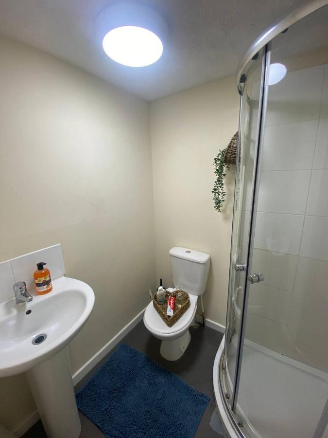 Move Inn Estates - Multiple Rooms Лондон Экстерьер фото